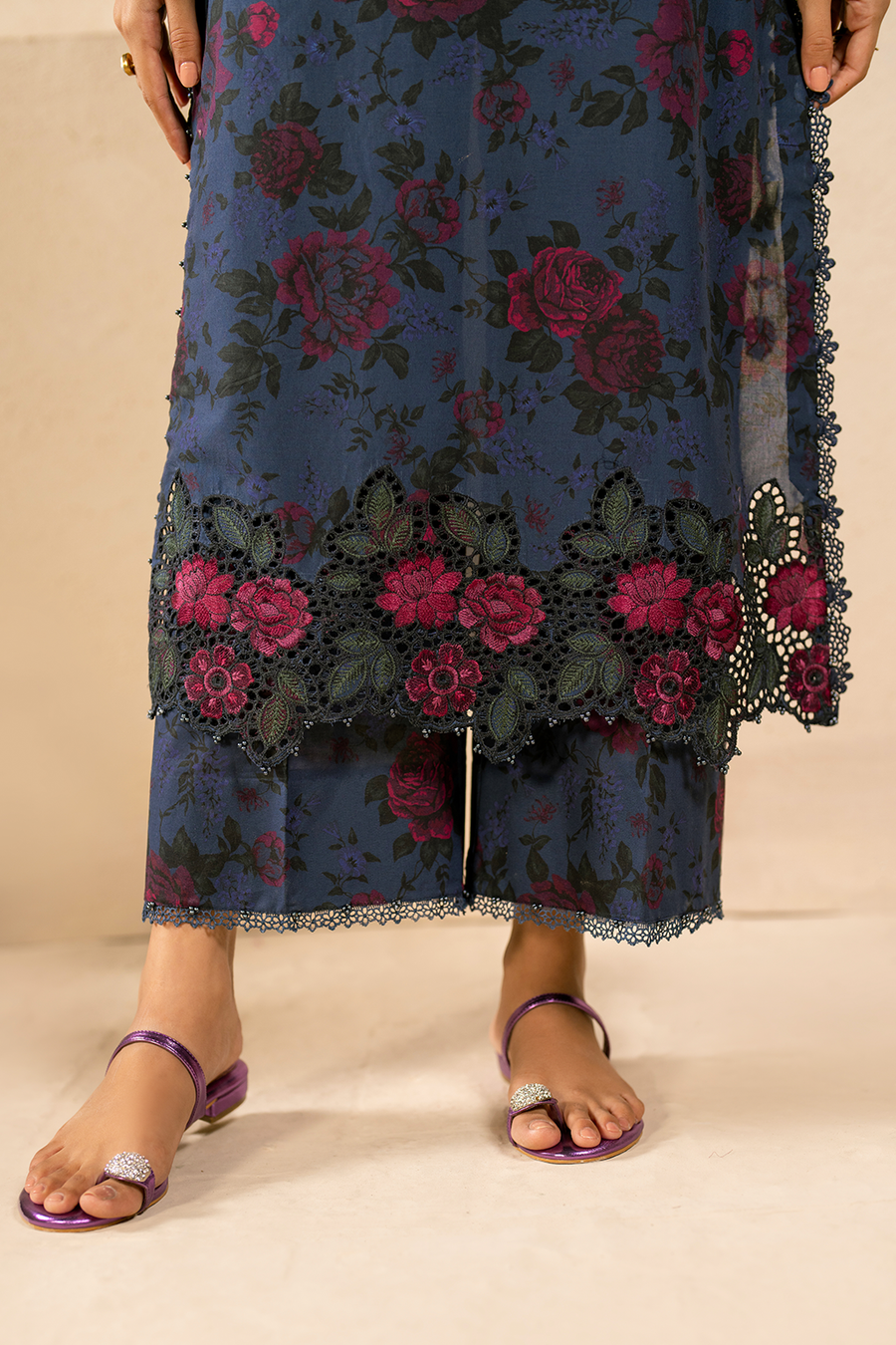 3PC DIGITAL PRINTED DIAMOND LINEN UNSTITCHED SUIT